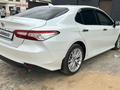 Toyota Camry 2018 годаfor14 000 000 тг. в Байконыр – фото 3