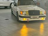 Mercedes-Benz E 200 1988 годаүшін3 100 000 тг. в Павлодар – фото 2