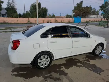 Daewoo Gentra 2014 года за 4 000 000 тг. в Абай (Келесский р-н) – фото 3