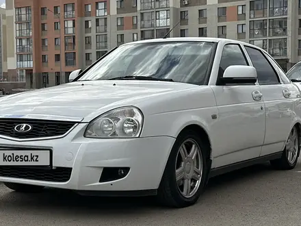 ВАЗ (Lada) Priora 2172 2014 года за 2 800 000 тг. в Астана