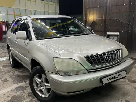 Lexus RX 300 2001 года за 5 200 000 тг. в Алматы – фото 2