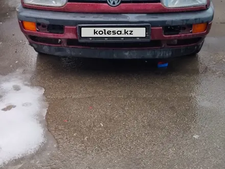 Volkswagen Golf 1996 года за 1 700 000 тг. в Алматы – фото 2