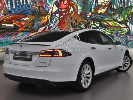 Tesla Model S 2016 года за 18 690 000 тг. в Алматы – фото 6