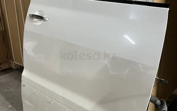 Дверь с правой стороны за 50 000 тг. в Алматы