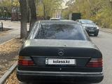 Mercedes-Benz E 230 1991 годаүшін1 500 000 тг. в Караганда – фото 3