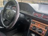 Mercedes-Benz E 230 1991 годаүшін1 500 000 тг. в Караганда – фото 5