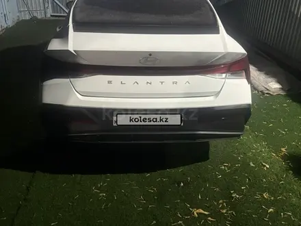 Hyundai Elantra 2024 года за 7 500 000 тг. в Семей – фото 11