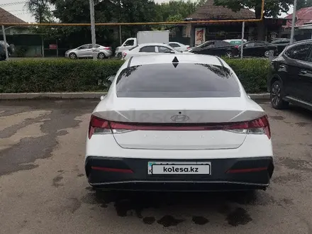 Hyundai Elantra 2024 года за 7 500 000 тг. в Семей