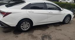 Hyundai Elantra 2024 годаүшін9 075 272 тг. в Семей – фото 2
