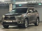 Toyota Highlander 2014 года за 15 700 000 тг. в Алматы