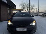Opel Astra 2013 годаfor4 100 000 тг. в Караганда