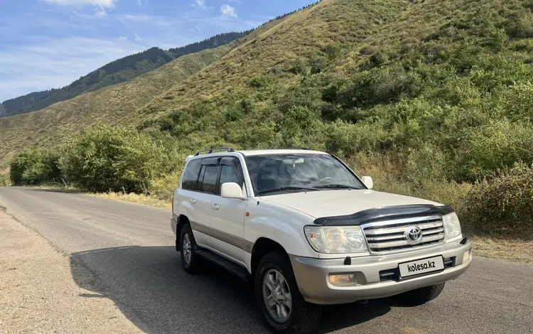 Toyota Land Cruiser 2005 года за 13 000 000 тг. в Уральск
