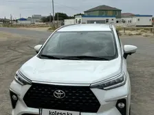 Toyota Veloz, 2023