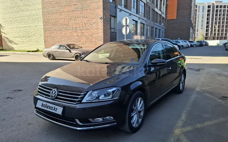 Volkswagen Passat 2014 года за 5 500 000 тг. в Астана