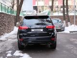 Jeep Grand Cherokee 2014 года за 14 500 000 тг. в Алматы – фото 2