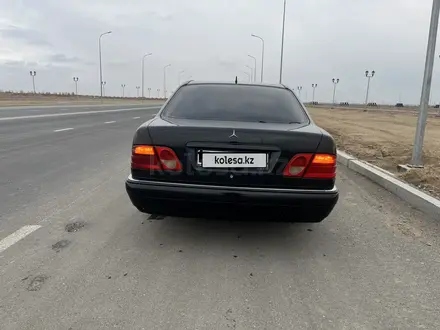 Mercedes-Benz E 280 1998 года за 3 700 000 тг. в Туркестан – фото 5