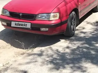 Toyota Carina E, 1992