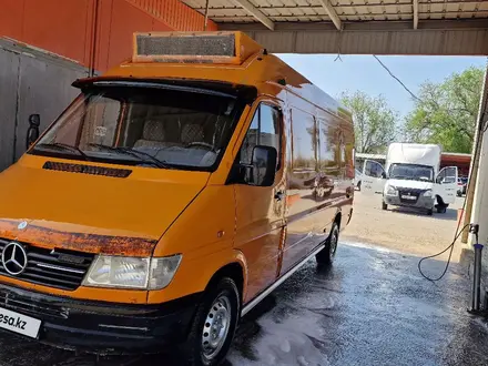 Mercedes-Benz Sprinter 1996 года за 5 600 000 тг. в Кордай – фото 7