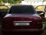 Mercedes-Benz E 200 1993 года за 1 800 000 тг. в Конаев (Капшагай) – фото 4