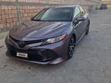 Toyota Camry 2019 года за 8 800 000 тг. в Актау