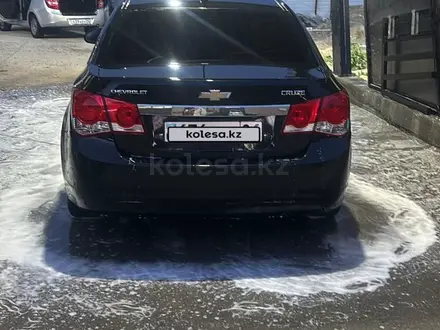 Chevrolet Cruze 2010 года за 2 700 000 тг. в Атырау