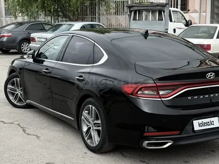 Hyundai Grandeur 2017 года за 10 000 000 тг. в Шымкент – фото 7