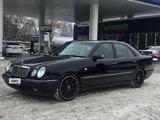 Mercedes-Benz E 320 1996 годаfor3 200 000 тг. в Алматы