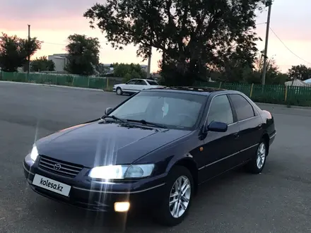 Toyota Camry 1997 года за 5 000 000 тг. в Каратау