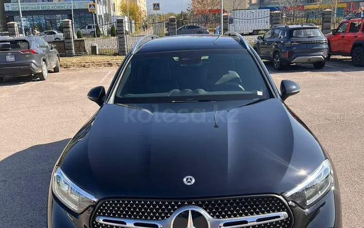 Mercedes-Benz GLC 300 2023 годаfor29 000 000 тг. в Алматы