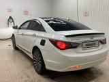 Hyundai Sonata 2013 годаfor3 000 000 тг. в Астана