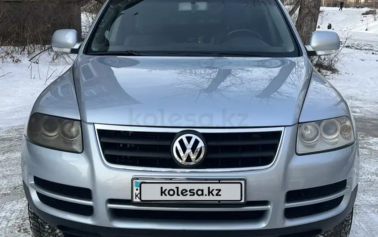 Volkswagen Touareg 2005 годаүшін5 500 000 тг. в Усть-Каменогорск