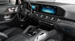 Mercedes-Maybach GLS 600 4MATIC 2025 года за 165 000 000 тг. в Астана – фото 5