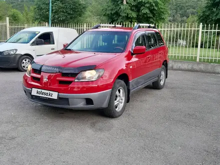 Mitsubishi Outlander 2003 года за 2 950 000 тг. в Алматы – фото 2