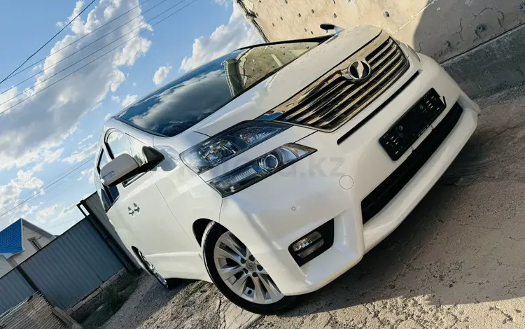 Toyota Vellfire 2009 года за 7 200 000 тг. в Атырау