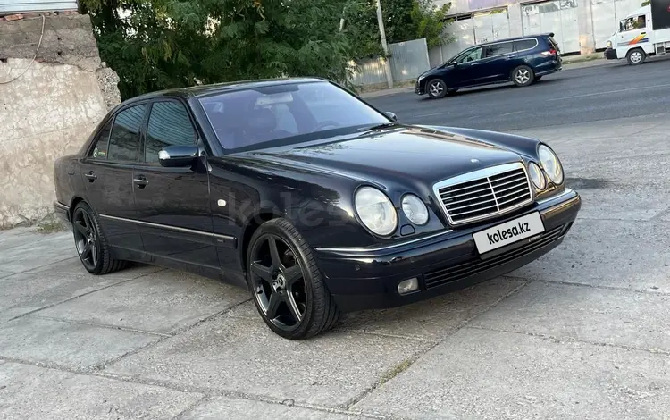 Mercedes-Benz E 320 1998 года за 4 900 000 тг. в Шымкент