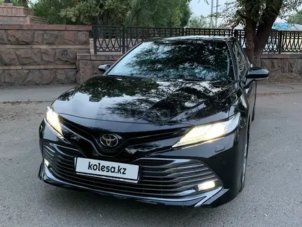 Toyota Camry 2019 года за 14 500 000 тг. в Алматы – фото 6
