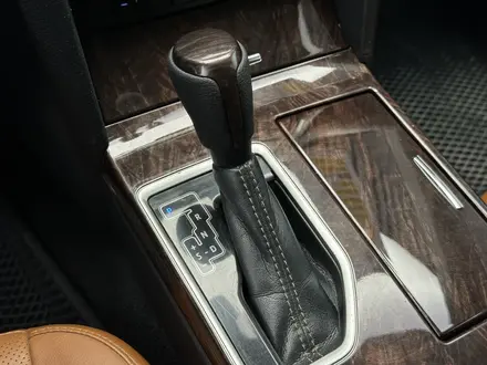 Toyota Camry 2017 года за 10 600 000 тг. в Атырау – фото 20