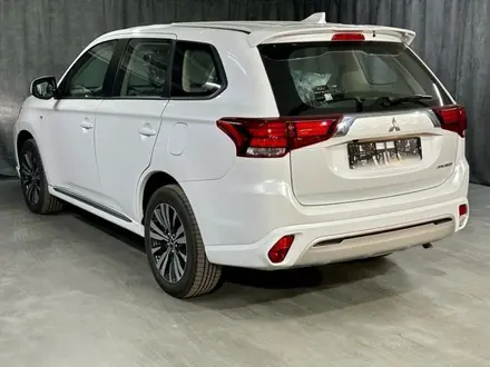 Mitsubishi Outlander 2022 года за 11 000 000 тг. в Костанай – фото 4