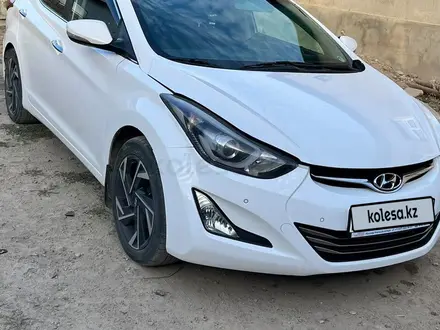 Hyundai Elantra 2014 года за 5 600 000 тг. в Шымкент – фото 4