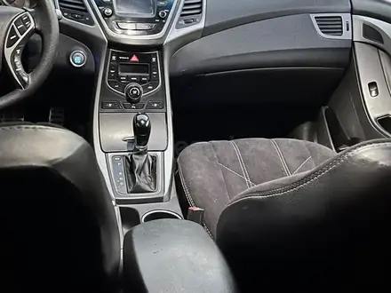 Hyundai Elantra 2014 года за 5 600 000 тг. в Шымкент – фото 7
