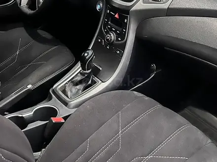 Hyundai Elantra 2014 года за 5 600 000 тг. в Шымкент – фото 9