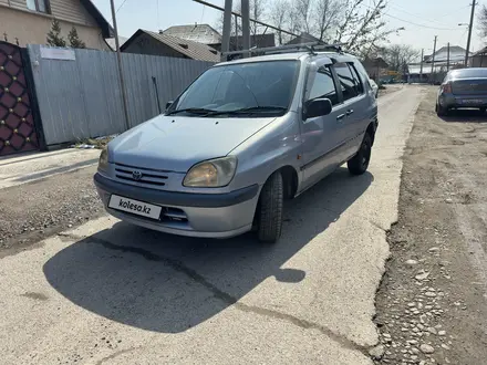 Toyota Raum 1997 года за 1 800 000 тг. в Алматы