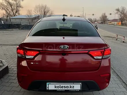 Kia Rio 2018 года за 6 000 000 тг. в Алматы – фото 3