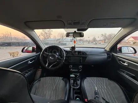 Kia Rio 2018 года за 6 000 000 тг. в Алматы – фото 5