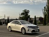 Toyota Camry 2015 года за 8 950 000 тг. в Алматы – фото 2