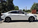Hyundai Avante 2021 года за 9 000 000 тг. в Шымкент – фото 5