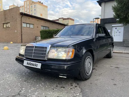 Mercedes-Benz E 230 1992 года за 1 500 000 тг. в Павлодар