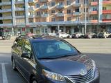 Toyota Sienna 2014 года за 8 200 000 тг. в Кульсары – фото 2