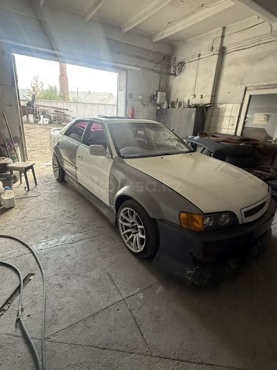 Toyota Chaser, 1998