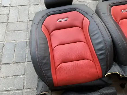 Сиденья комплект передних Camaro за 350 000 тг. в Алматы – фото 2